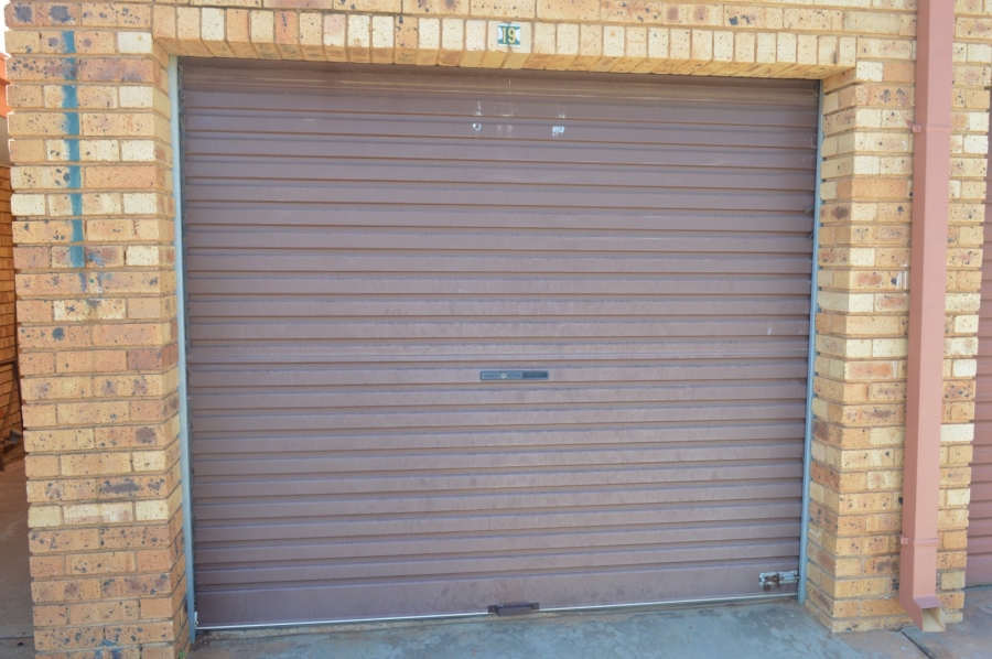 2 Bedroom Property for Sale in La Hoff North West